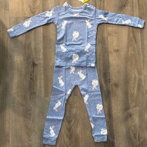NWT GAP Periwinkle Kids Pajamas with Bunny Print